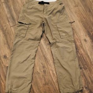 Women’s mountain hardwear pants